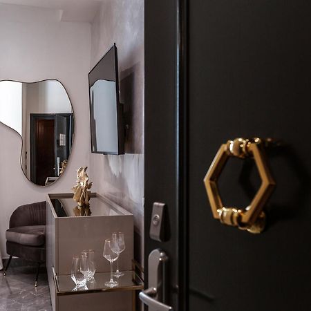 Daphne Suites Rome Bagian luar foto
