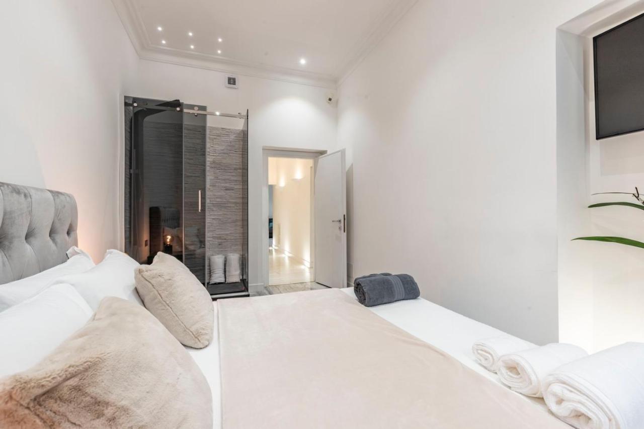 Daphne Suites Rome Bagian luar foto